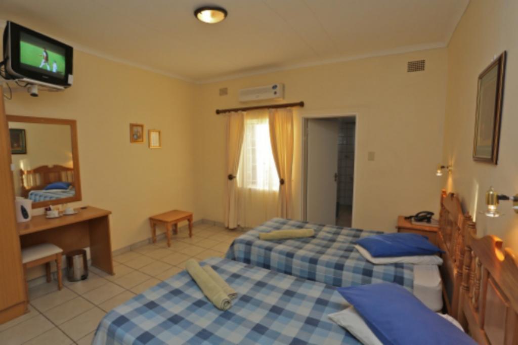 Schuetzenhaus Guesthouse Keetmanshoop Exterior photo